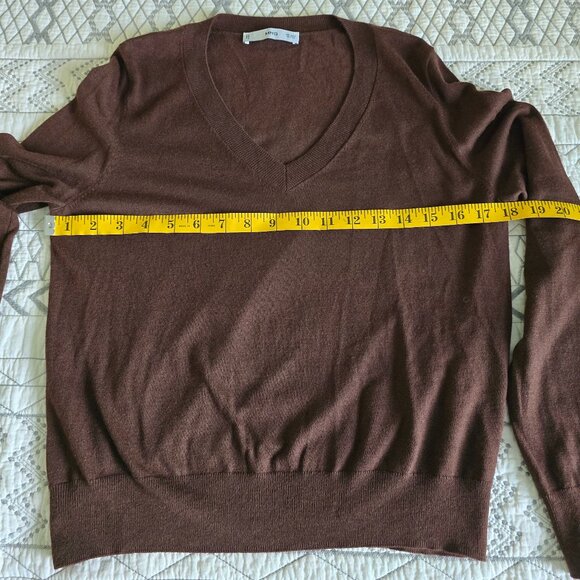 Mango V-Neck Classic Sweater Brown Size S NWOT - Picture 2 of 6